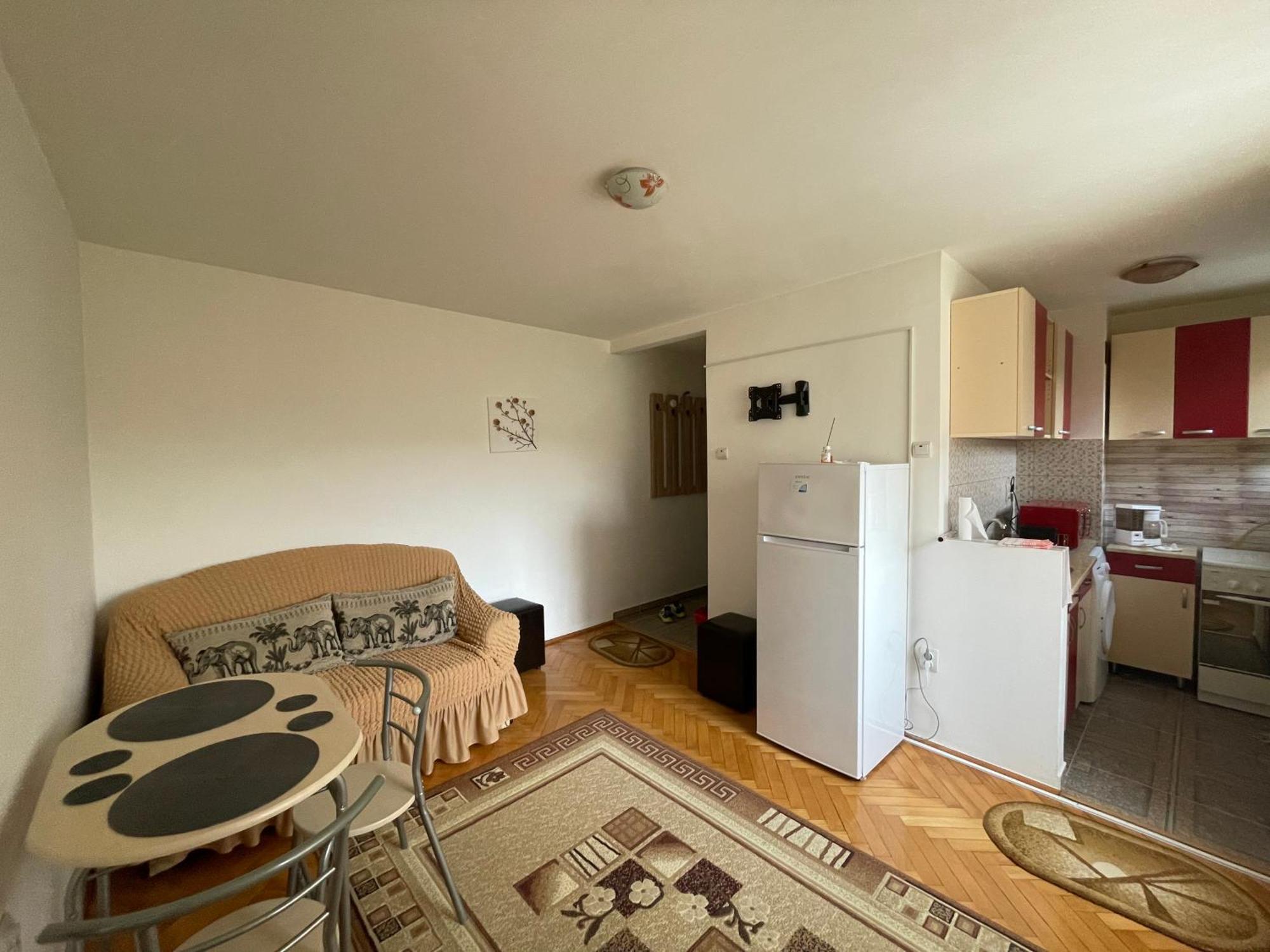 Apartment Victoria Gherla Zewnętrze zdjęcie